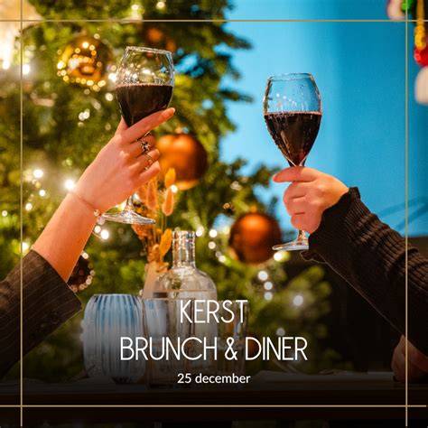 Hotelrestaurant met live muziek tijdens kerst