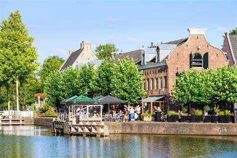 Lunch aan de Vecht met uitzicht