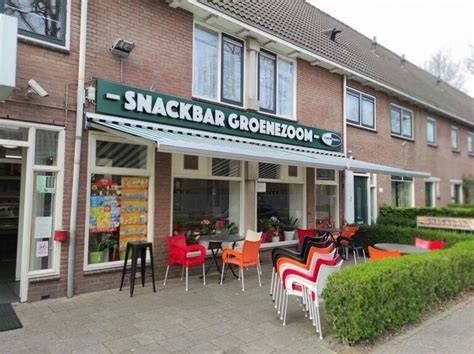 Authentieke Nederlandse snackbar in Delft