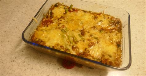 Ovenschotel met rijst champignons tomaat