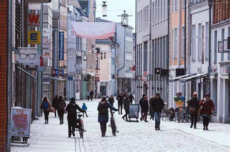 Winkelstraten en winkelcentra in Akureyri