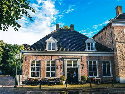 Terras van restaurant De Vrijheid Oosterhout