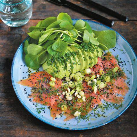 Slabootjes met gerookte zalm avocado