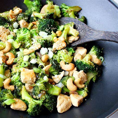 Broccoli kip cashewnoten koolhydraatarme wok