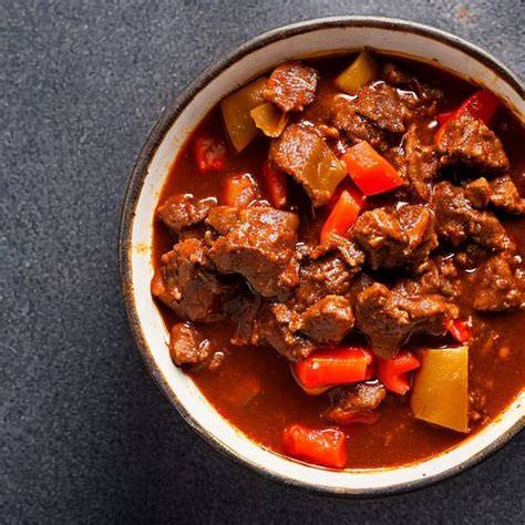 Jumbo kant-en-klare goulash in kom