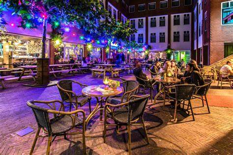 Restaurants en terrassen in Waalwijk centrum