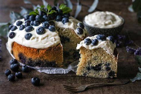Calorieënarme fruitcake met bessen