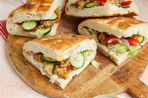 Mexicaanse salade met Turks brood