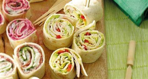 Wraprolletjes met makreel avocado en kidneybonen