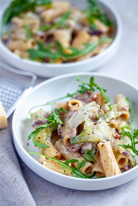 Pasta met witlof spekjes champignons